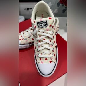 Converse Kids' Sneakers with Heart Print - Cream and Red